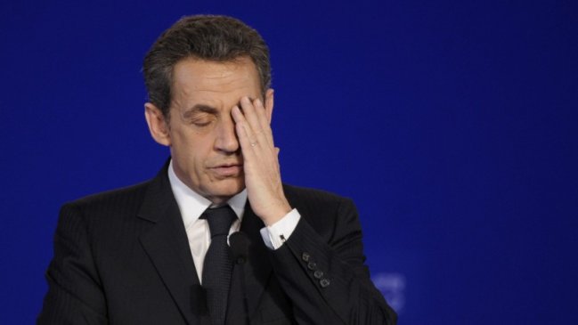 Un imputado Sarkozy apelará al control judicial porque le parece 
