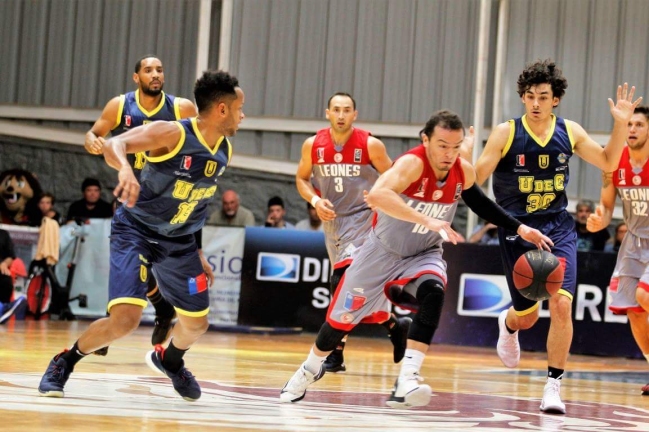 Los Leones quedó a un paso del título del Centro tras vencer a U. de Concepción