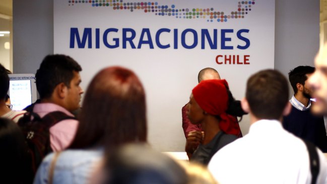 Gobierno evalúa proceso extraordinario de regularización de inmigrantes