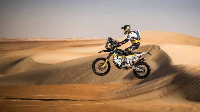 Pablo Quintanilla recuperó el liderato en el Rally de Abu Dhabi