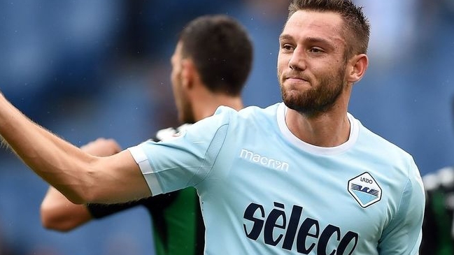 Lazio cayó en estafa electrónica y pagó a unos hackers el dinero que debían por De Vrij