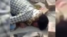 Encantador de serpientes casi muere asfixiado en India