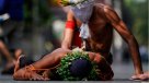 Cientos de filipinos emulan la pasión de Cristo este Jueves Santo en Filipinas