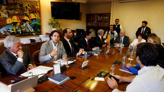 Diputados y canciller sesionarán en Arica para observar cumplimiento del Tratado de 1904