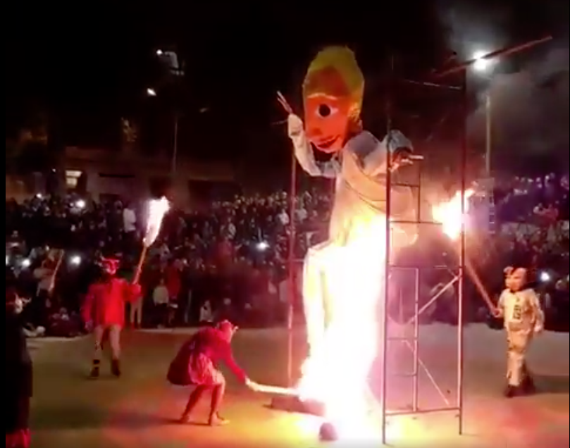 Alcalde Sharp: Quema de figura de Kast durante actividad de Pascua 