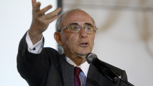 Bitar negó dichos de Fontaine sobre caída de inversión en el MOP en Gobierno de Bachelet