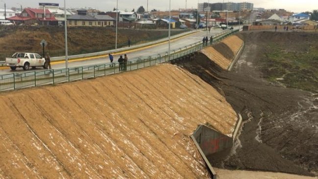 Sistema frontal afecta a Magallanes: Tormentas eléctrica sorprendió a puntarenenses