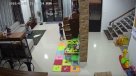 Niño se salvó de milagro de ser aplastado por un mueble
