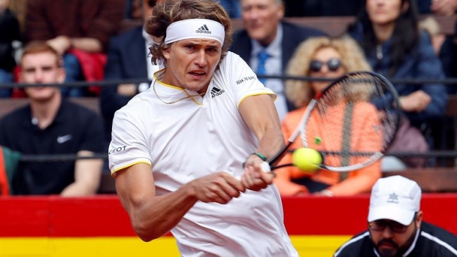 Zverev arrolló a Ferrer y sumó primer punto para Alemania ante España