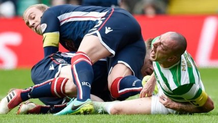   Jugador inglés recibió solo dos fechas de castigo por pisotón en los testículos de un rival en Escocia 