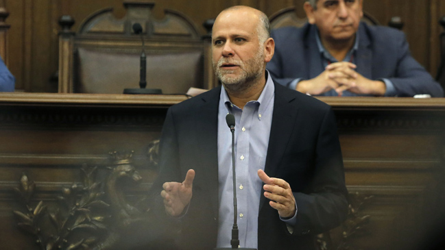 Timonel PS cuestiona comisiones especiales: El Gobierno quiere dividir a la oposición