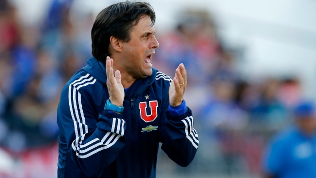 Guillermo Hoyos aseguró que U. de Chile no quiere facilitar a todos los nominados a la Roja