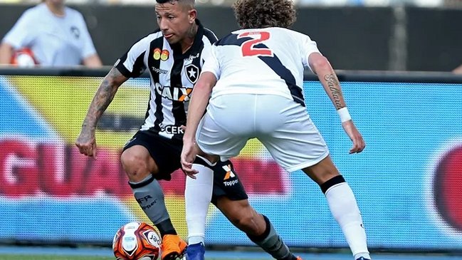 Leonardo Valencia ganó el título del Torneo Carioca con Botafogo