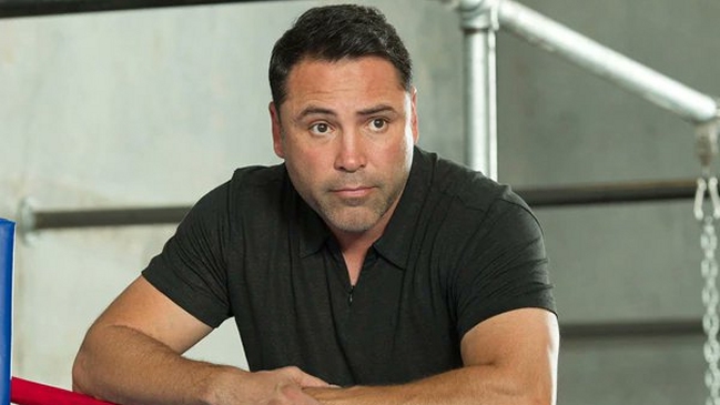 Ex boxeador Oscar de la Hoya fue extorsionado por video sexual que lo involucra