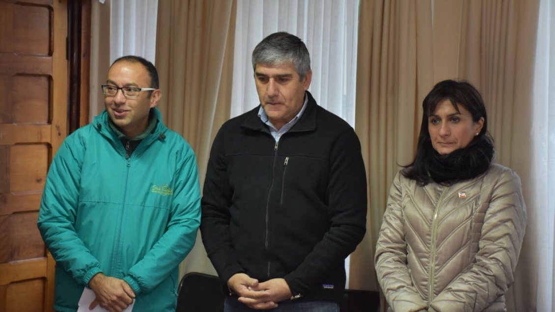 Volcán Nevados de Chillán: Autoridades evalúan vías de evacuación