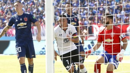 Esteban Paredes anotó un gol histórico ante U. de Chile en el Superclásico