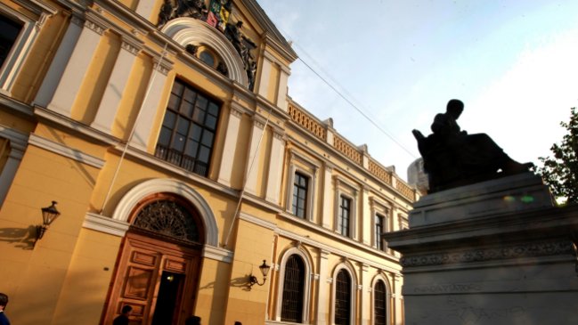La Universidad de Chile se alista para las elecciones de su rector