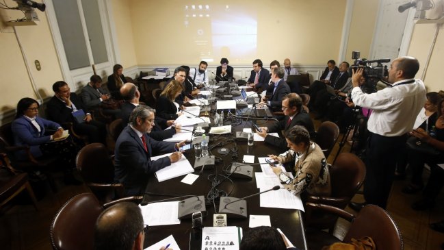 Comisión investigadora por operación Huracán acordó invitar a Héctor Llaitul