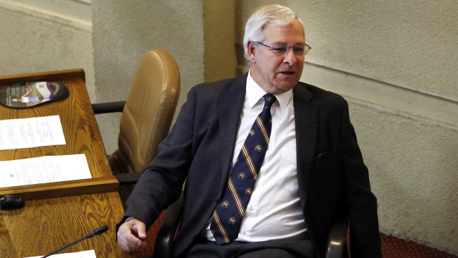 Diputado Urrutia: Mi error fue generalizar pero hay terroristas entre esas personas