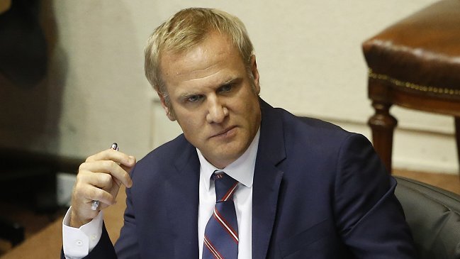 Felipe Kast pide al Gobierno una 