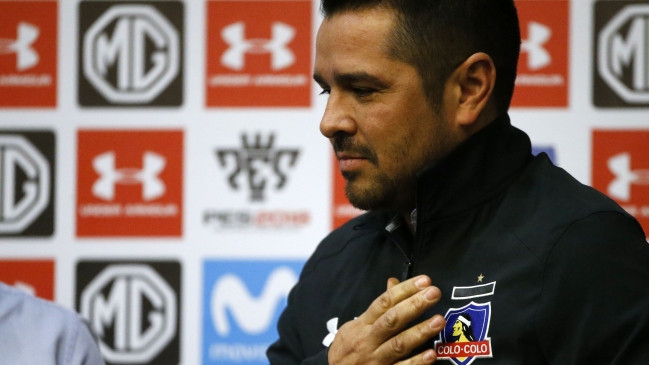 Colo Colo presentó oficialmente a Héctor Tapia como técnico y debutará ante Curicó