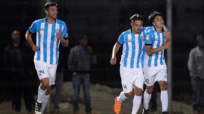 Magallanes venció a domicilio a Tomás Greig en su debut en la Copa Chile 2018