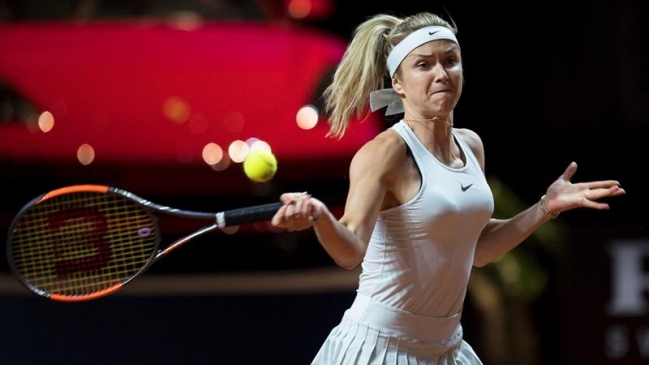 Elina Svitolina se benefició del retiro de su rival y avanzó a cuartos en Stuttgart