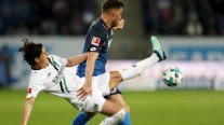Hannover de Miiko Albornoz sumó nueva caída tras perder con Hoffenheim en la Bundesliga