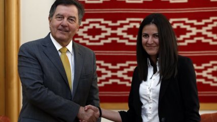   Canciller Ampuero se reunió con disidente cubana Rosa María Payá 