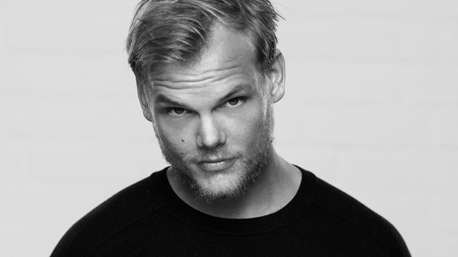 Avicii se suicidó tras hacerse cortes con un cristal afilado