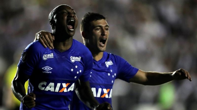  Cruzeiro eliminó a Vasco y le dio una mano a la U  