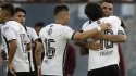 Jorge Valdivia y Esteban Paredes le dieron la victoria a Colo Colo ante Everton