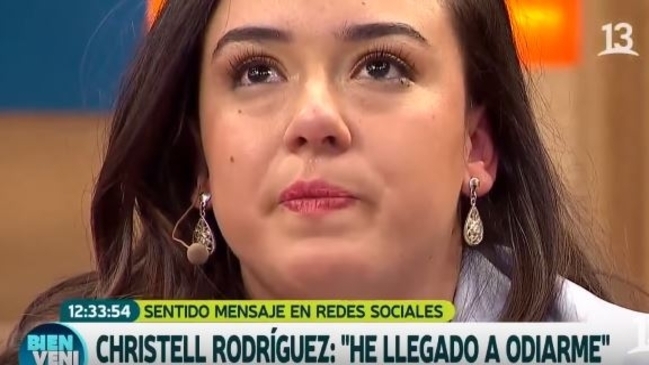 Christell se quebró al recordar episodios de bullying en el colegio