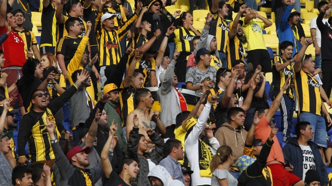 Fernandez Vial condenó violencia entre hinchas y criticó actuar de Carabineros y barra de Ñublense