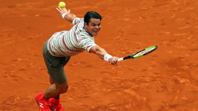 Milos Raonic derrotó al tercer favorito Grigor Dimitrov y avanzó a octavos en Madrid