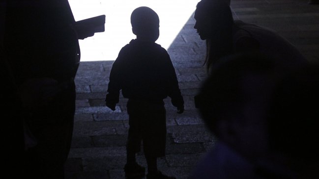 Arica: Llevan a juicio a pareja que educa a su hija fuera del sistema escolar tradicional