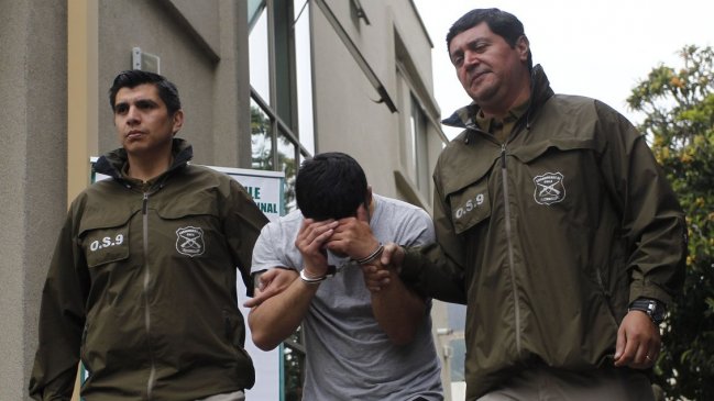 Carabineros detuvo a hombre acusado de robo con violación en Colina