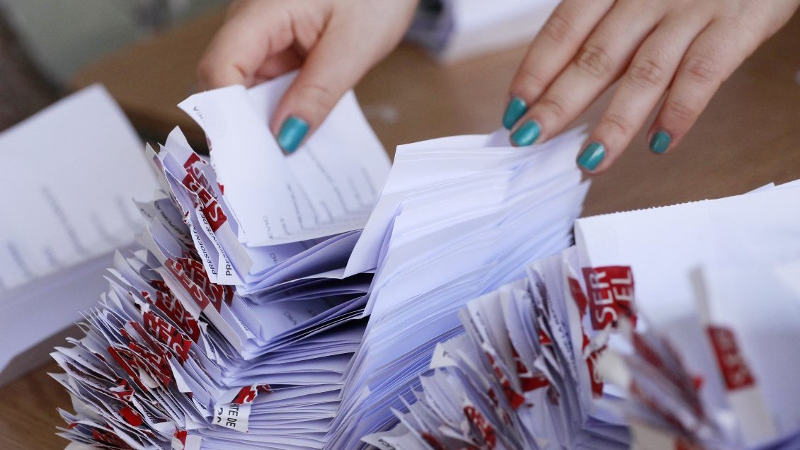 Conoce a los seis partidos políticos disueltos por el Servel