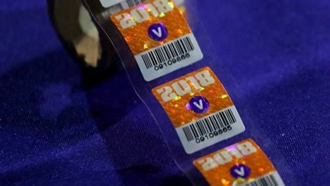 Concepción: Dos detenidas por vender cientos de sellos falsos para renovar TNE