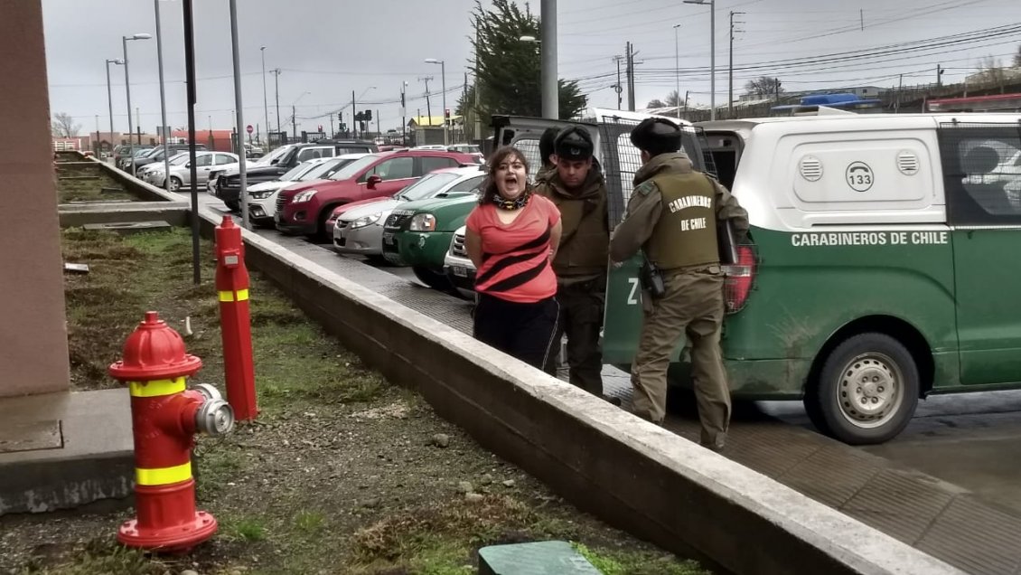 Joven quedó en prisión preventiva tras robo a anciana en Punta Arenas