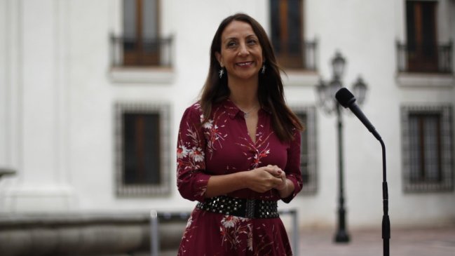 Vocera de Gobierno reiteró defensa a viaje de Larraín a Harvard y criticó al PS