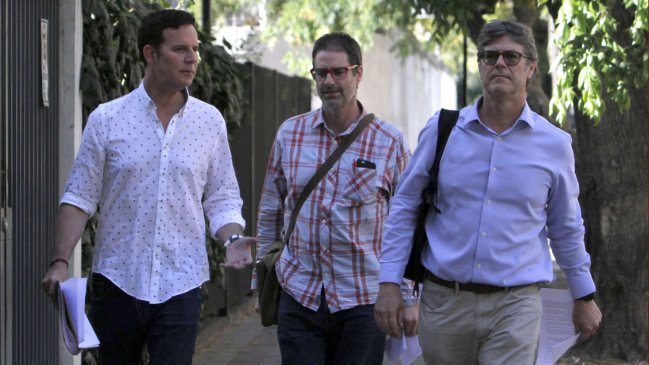 Víctimas de Karadima replican al obispo de San Bernardo: Nunca hemos visto a ese personaje siniestro