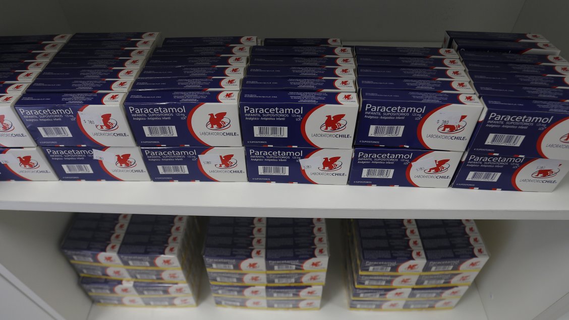 Organizaciones denuncian al Minsal ante la Contraloría por sitio que compara precios de medicamentos