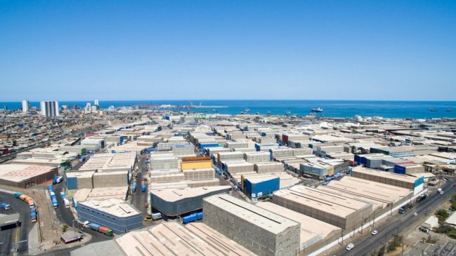 Condenan a tramitador aduanero por contrabando de cigarrillos en Iquique