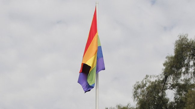 Municipio de Vallenar se unió a campaña contra la homofobia