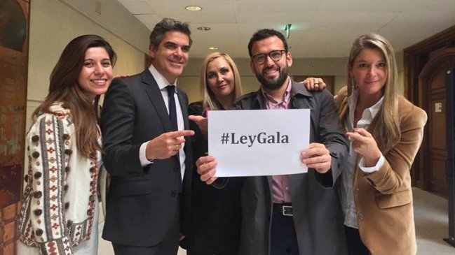 Diputados impulsan proyecto para que familias decidan qué apellido va primero