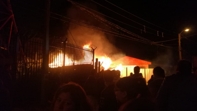 Un adulto mayor falleció en incendio ocurrido en Viña del Mar