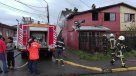Una casa destruida, dos con daños y 13 damnificados dejó incendio en Puerto Montt