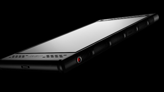 Llega a Chile Red Hydrogen, el celular con pantalla holográfica