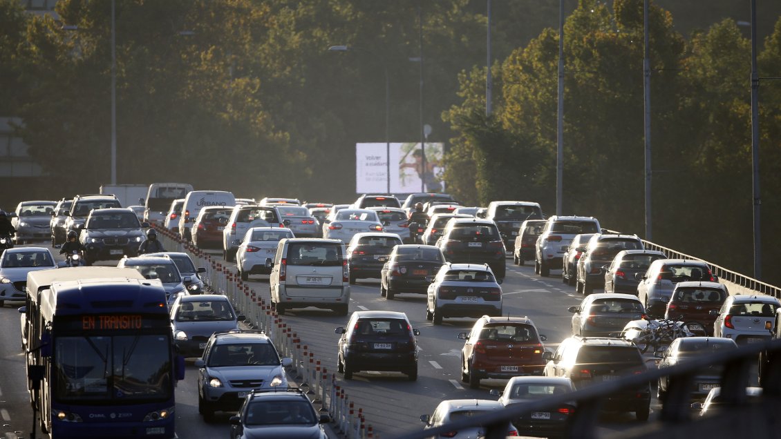Siete muertos y más de 100 accidentes marcan inicio del fin de semana largo